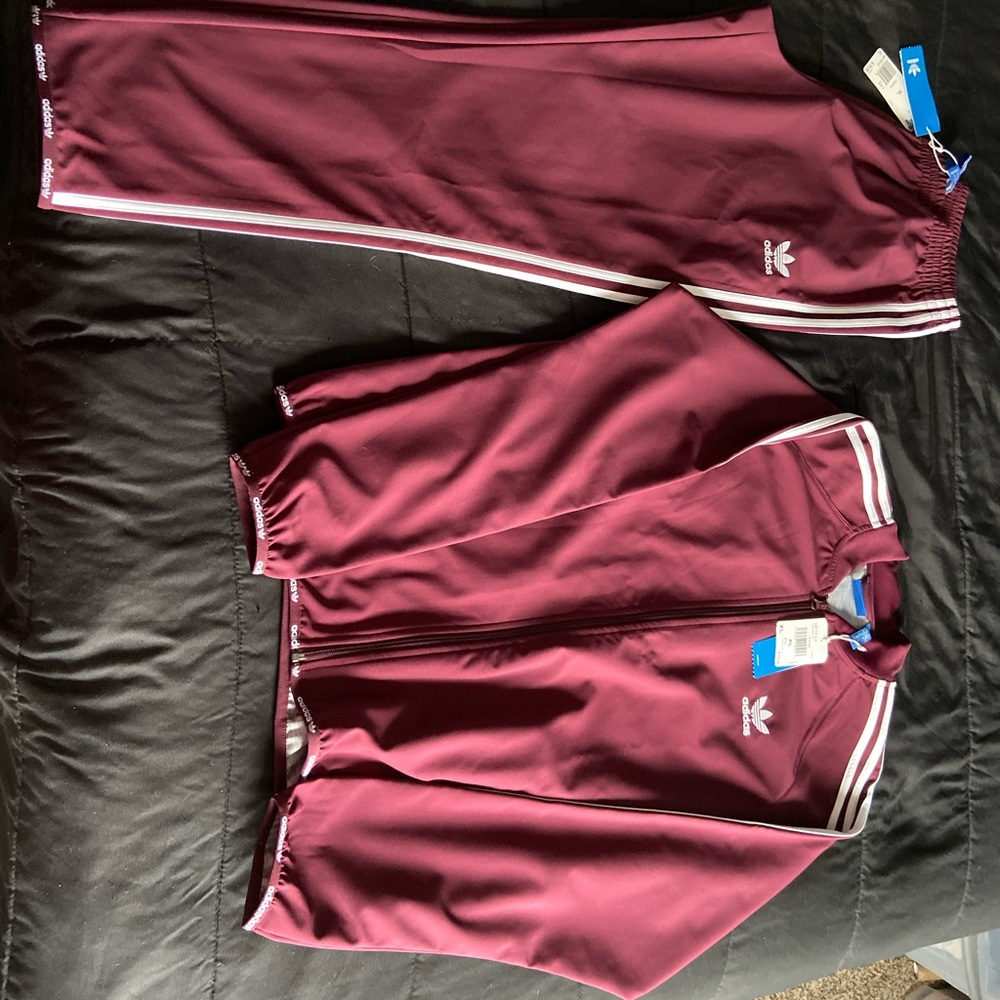 Men’s Adidas track outfit